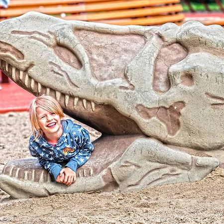 Dom wakacyjny Osada Jacwingow *